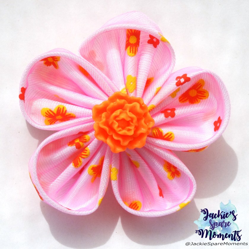 Pink summer flower hair bow made with Clover Kanzashi Flower Maker Orchid Petal Large