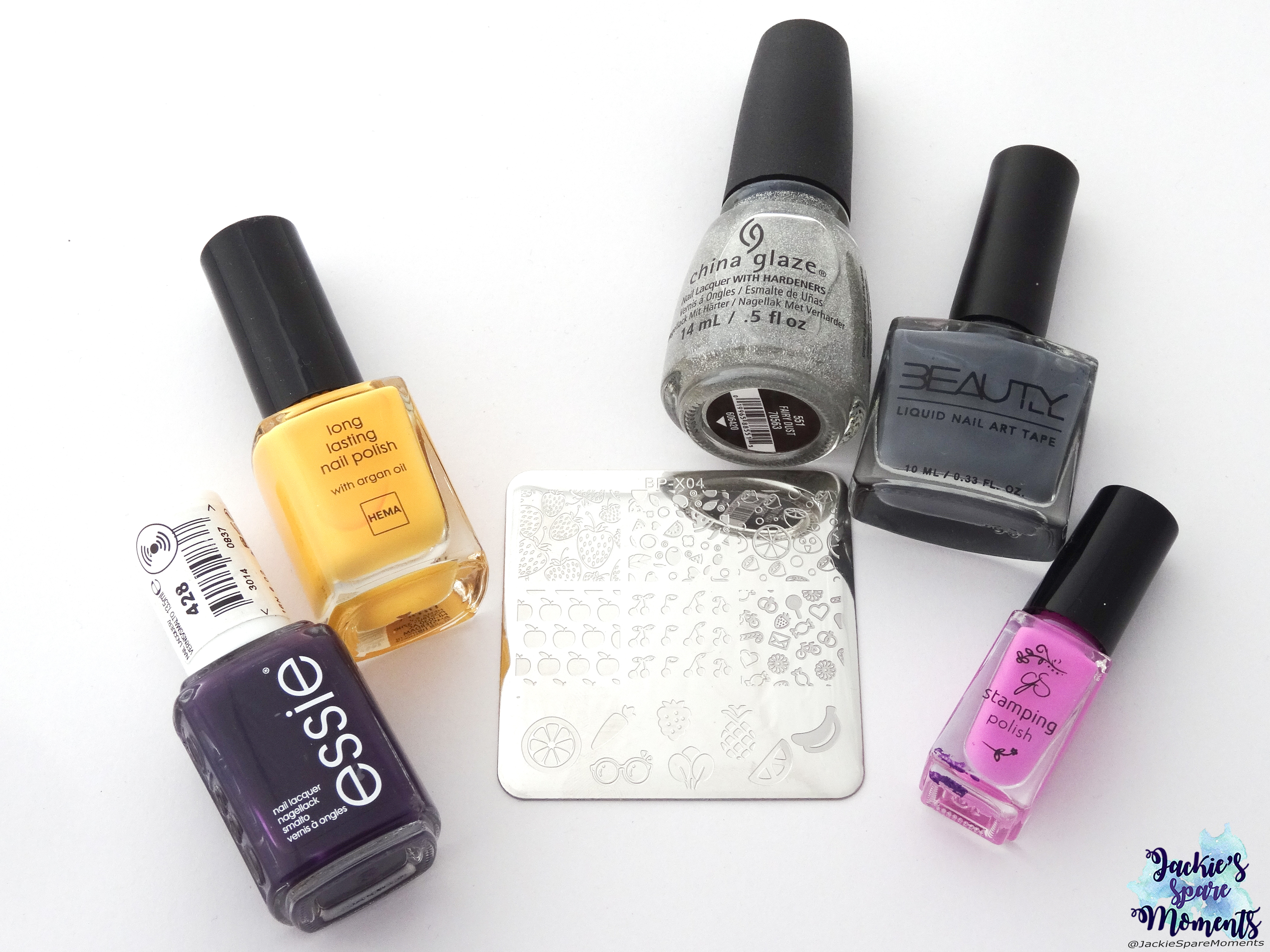 Wat ik heb gebruikt: Essie Kimono-over, Hema Sunny Flowers, China Glaze Fairy Dust, BeautyIll Liquid Nail Art Tape, CJS Stamping polish 019, BornPretty BP-X04