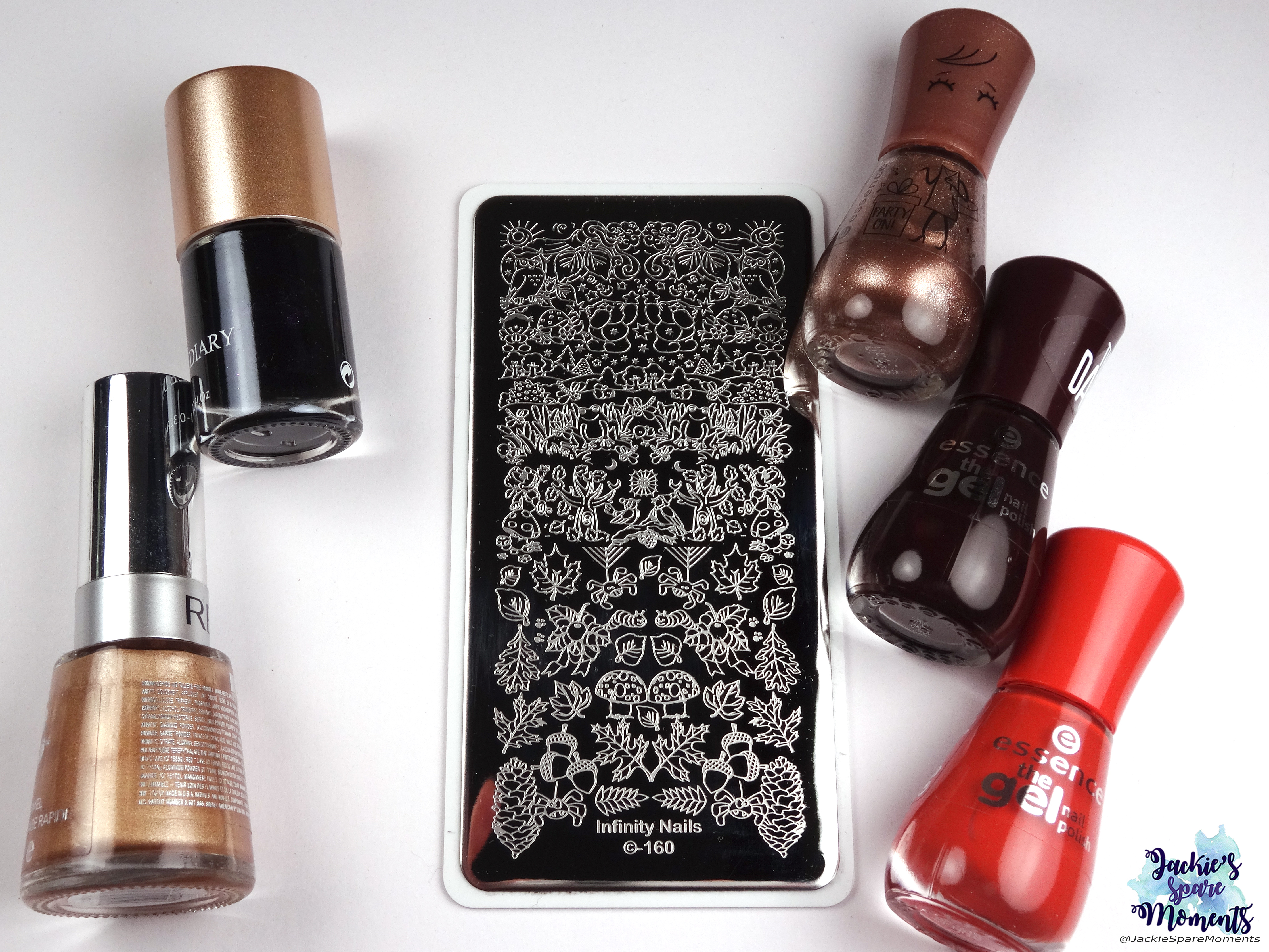 Revlon 835 24K, Nicole Diary black stamping polish, essence the gel polish 112 flamingold, 58 need your love, 117 pumpkin spice, stamping plate Dashica Infinity Nails 160