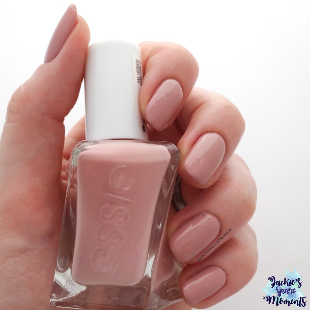 Essie Gel Couture 485 Princess Charming