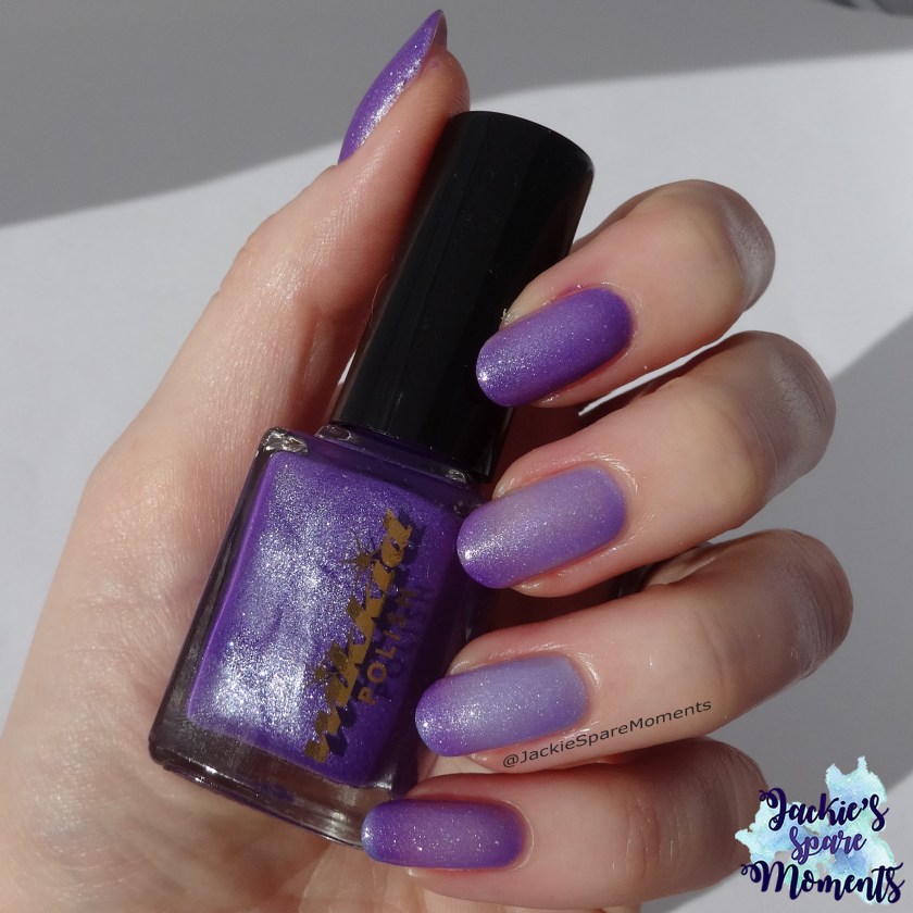 Wikkid polish Stepping out with Iris (thermal) showing the change