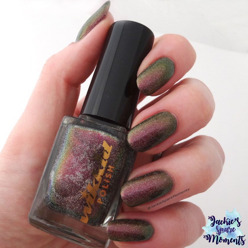 Wikkid polish Pallene (holo) indirect sunlight