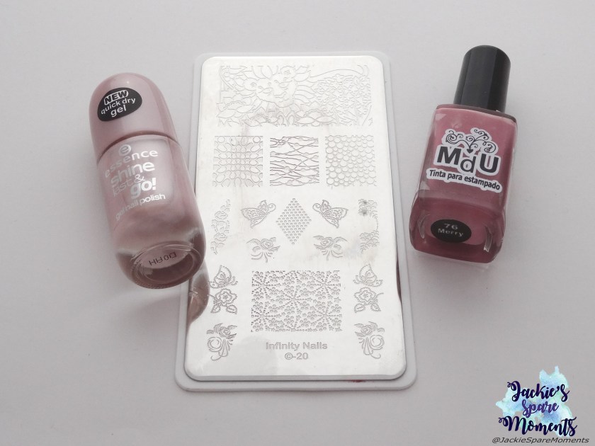 Materials used: essence shine last and go 06 frosted kiss, Dashica beauty shop Infinity Nails 20, Mundo de Unas stamping polish 76 Merry