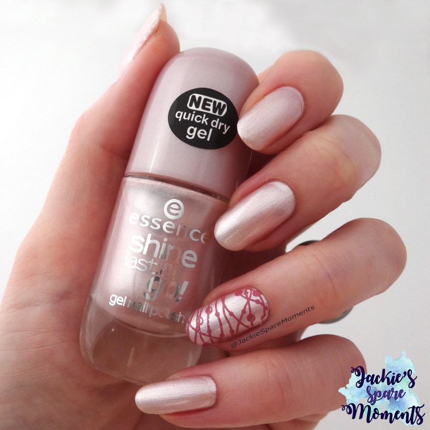 Essence 06 frosted kiss