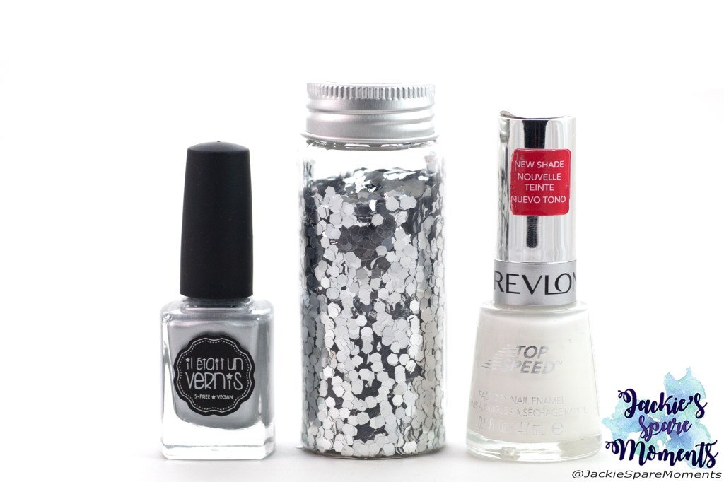 Materials used K3 mani: white nail polish Revlon 335 spirit, Silver glitter, silver nail polish Il etait un vernis 50% sparkly, 50% fairy dust