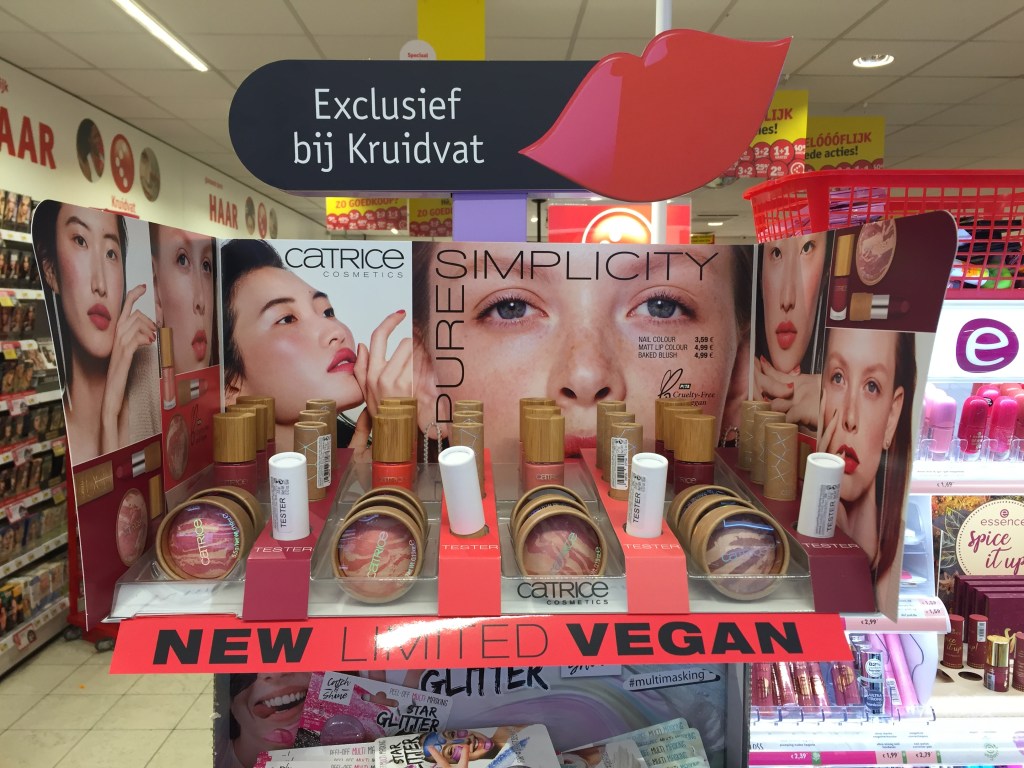 The display with Catrice Pure Simplicity Limited Edition