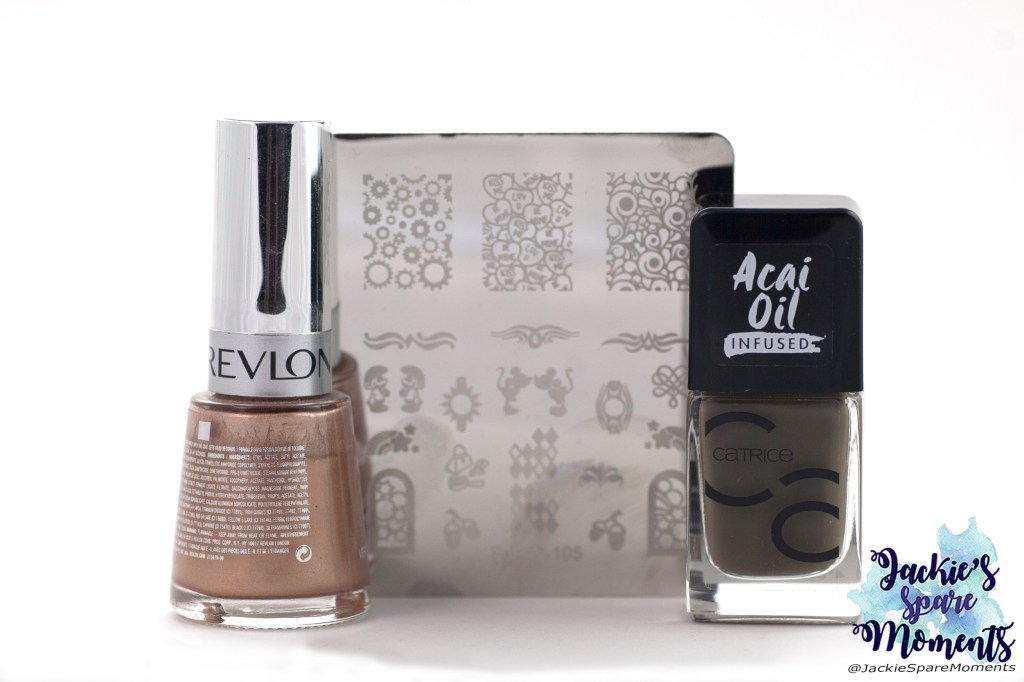 Materials used: Revlon TopSpeed 835 24K (stamping), Catrice ICONails 84 My Heart Beats Green Right Now, Dashica stamping plate SdP-105