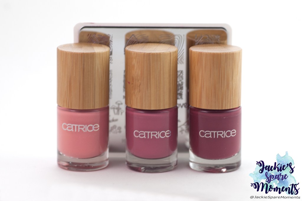 Nail art with Catrice Pure Simplicity LE Nail Colour and KADS Nature 022