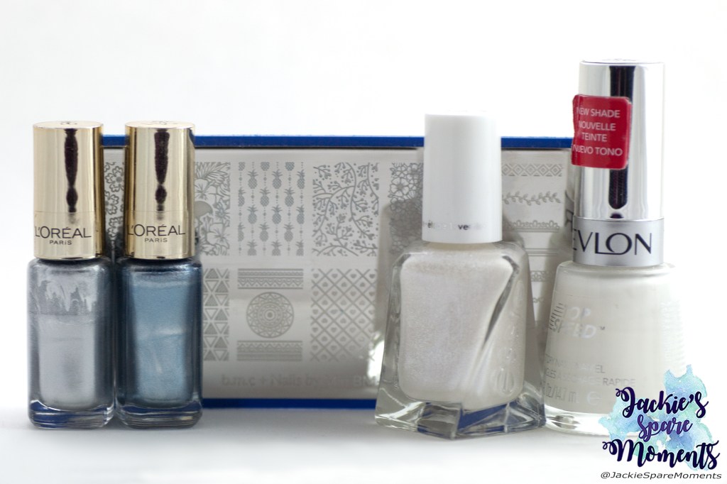 Materials used: L'Oreal 819 Sublime Platine, L'Oreal 817 Saphir Treasure, Essie Gel Couture Lace to the Altar, Revlon 335 Spirit, stamping plate Hello Maniology BM-XL222