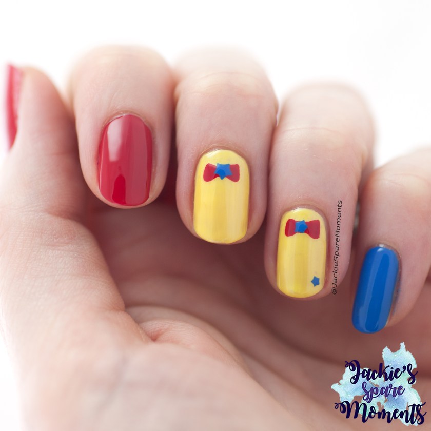 Circus nails nail art in Red, Yellow and Blue