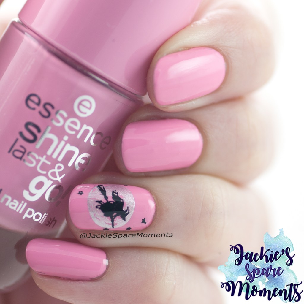 Pink Halloween nail art with essence 30 Get Ready
