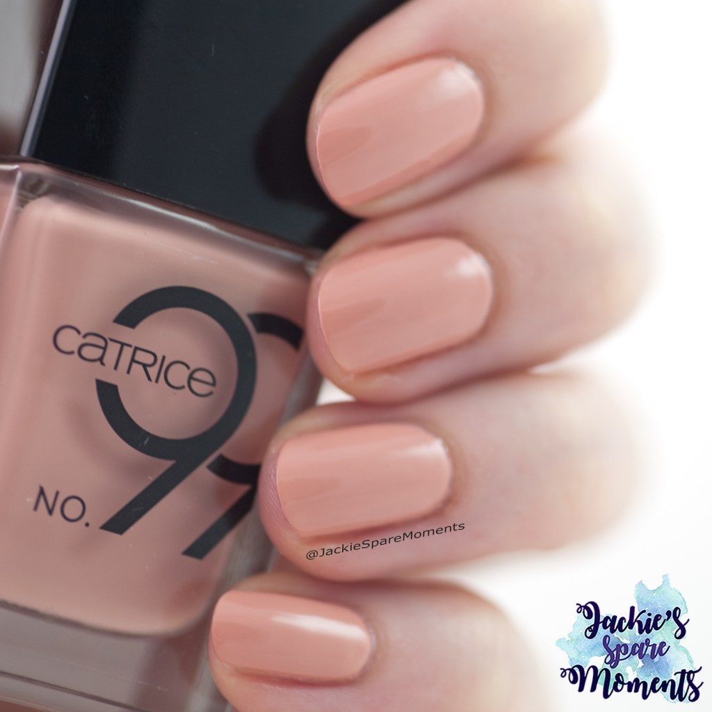Catrice ICONails Gel Lacquer 99 Sand In Sight!
