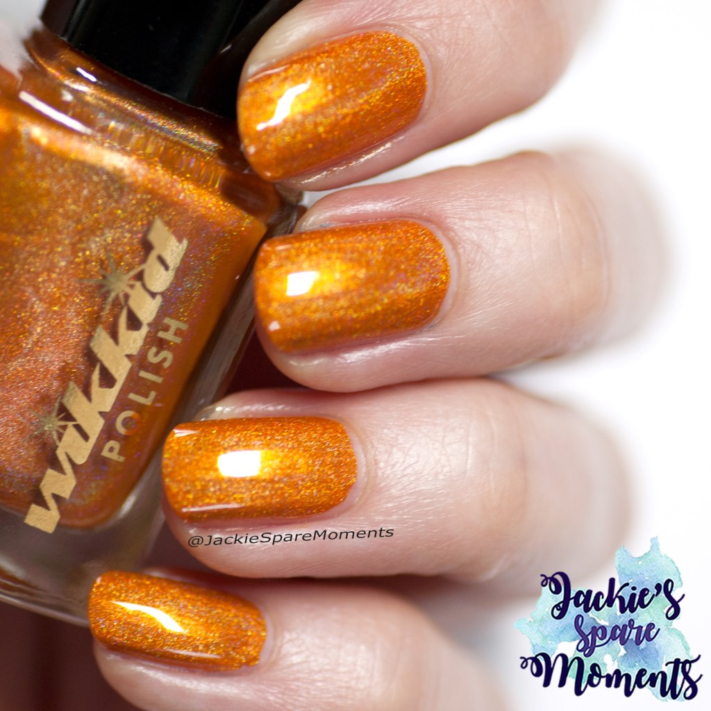 Wikkid polish Tangerine (direct light)