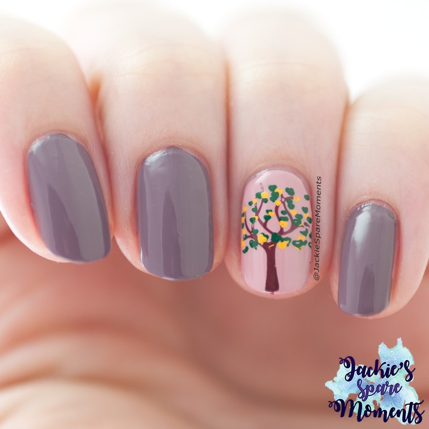 Fall nail art, autumn nail art, trees changing colour nail art