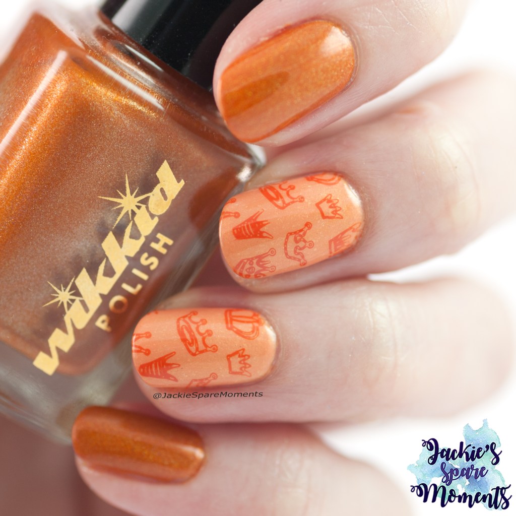 King's Day manicure with nail art; Wikkid polish Tangerine, essence 23 tangerine ahead!, orange stamping polish, BornPretty stamping plate BP-L104