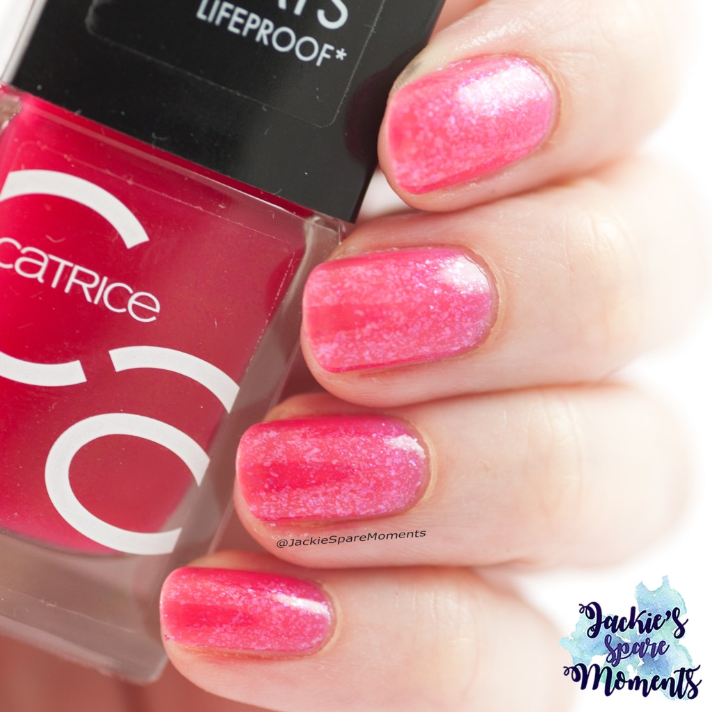 Jelly sandwich with Catrice ICONails 141 Jelly-licious and essence gel nail colour 07 pinkVENTURES