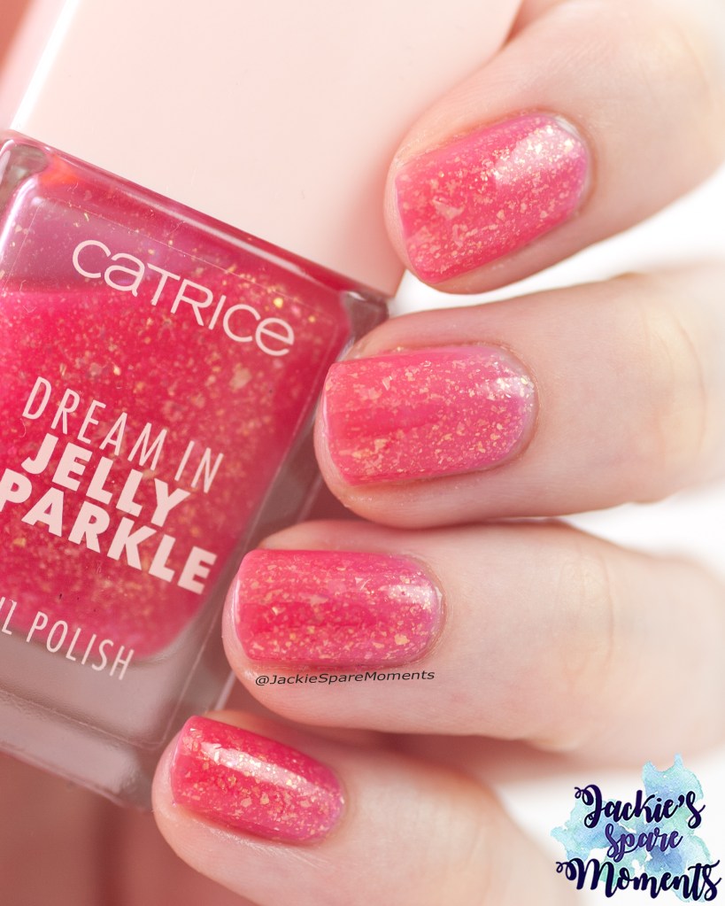 Jelly polish with flakes